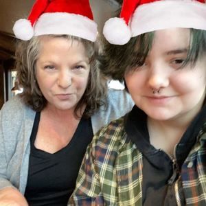 Meet your Posher, Joan